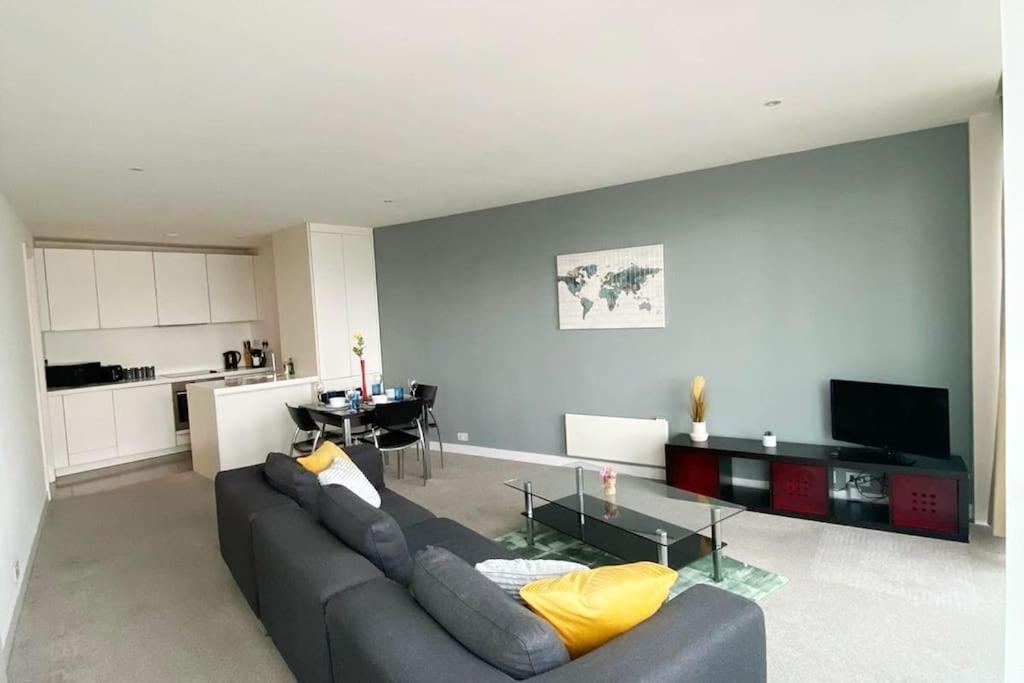 Centre, 2-bedroom Apartment, Apartment