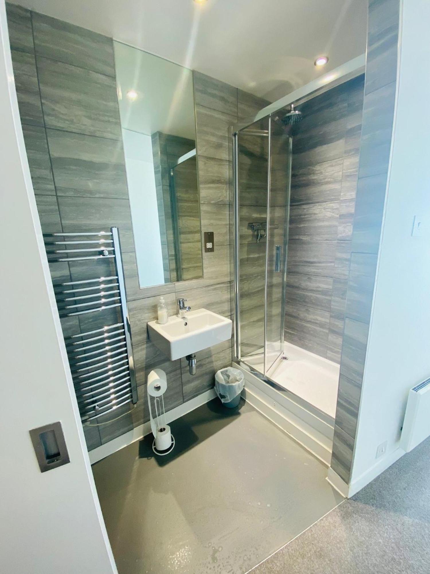 Centre, 2-bedroom Apartment, Apartment Birmingham